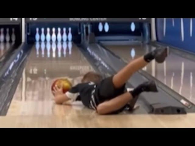 BOWLING FAILS COMPILATION #2  | FUNNY BOWLING FAILS | WIDOFAILS