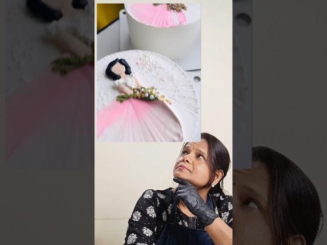 Wedding dress painting cake