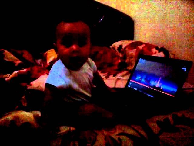 ahmad hanif play angry birds