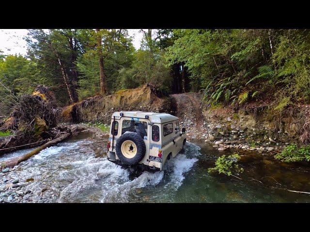 We Discover the Ultimate 4WD Track in New Zealand! Water, Rocks, Mud, and a Hidden GOLD Mining Hut