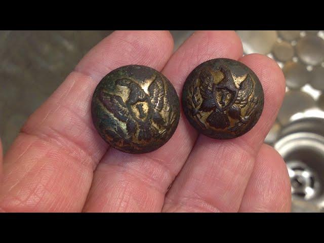 Metal detecting Union Civil War buttons in S. Carolina , then I show you how to clean them!