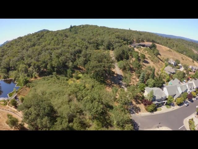 Drone video of a Healdsburg, CA neighborhood