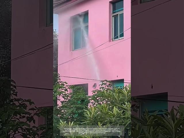 Use High - Pressure Water Gun To Spray And Remove A Hornet's Nest !