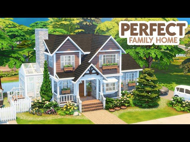 Perfect Family Home // The Sims 4 Speed Build