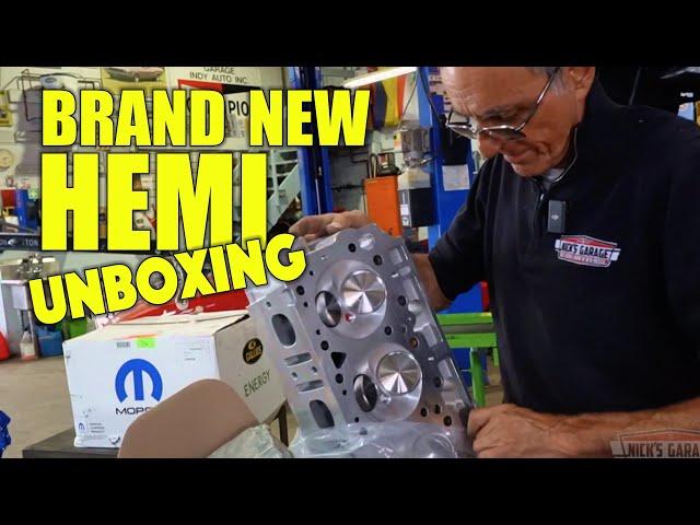 HEMI Engine Unboxed - Brand New MOPAR Legend