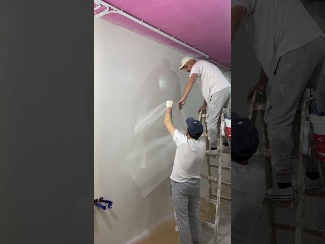 Малярная сетка под шпаклевку. Показываем, как вмазываем малярную сетку на основание