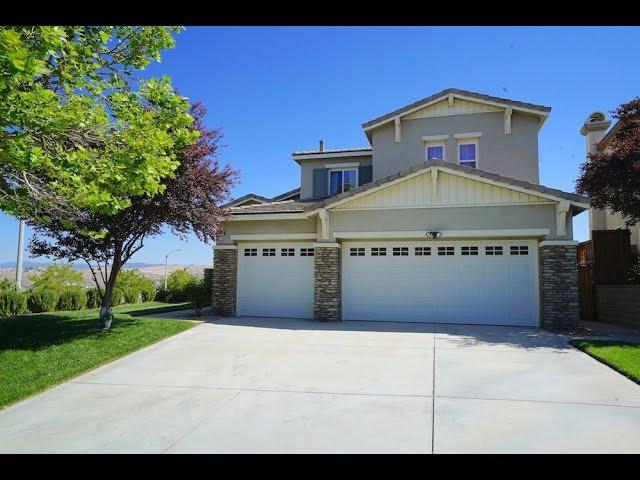 FOR RENT: 17889 Wren Dr, Canyon Country, CA 91387