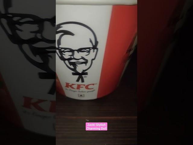 KFC Ultimate Chicken Bucket #shorts #zackistylishcharmingdoll #kfc #shorts #asmr #trending