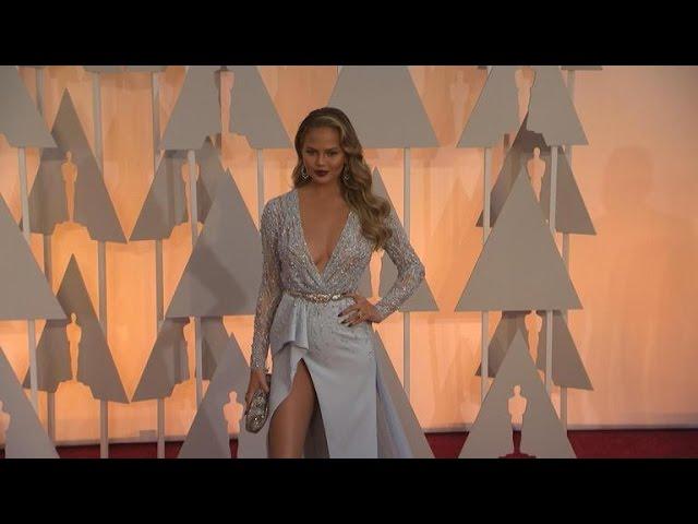 Chrissy Teigen's Shocking Oscar Fashion Confession: 'I Do Have Underwear on Tonight'