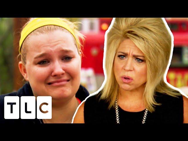 Theresa Encounters Spirit That Was MURDERED | Long Island Medium