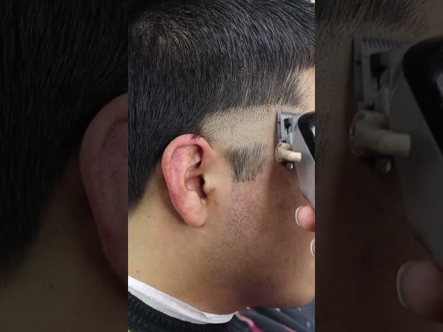 How to give a high taper #barber #viral #hightaper #360jeezy  #barberlife