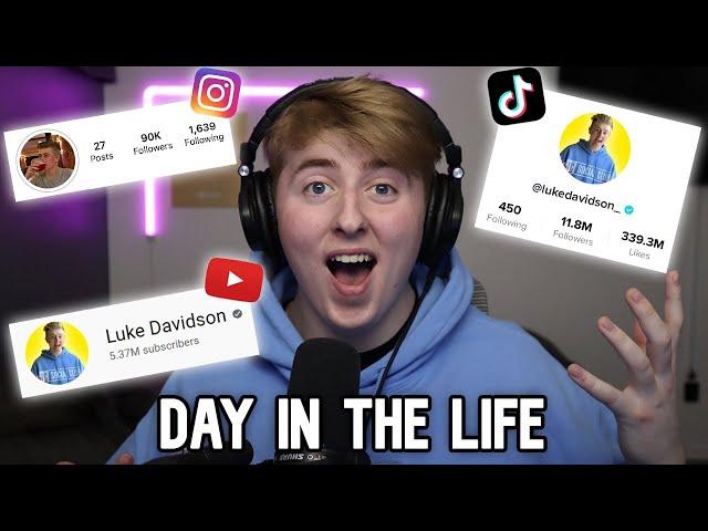 A Day In The Life Of A Full Time Content Creator (2022)