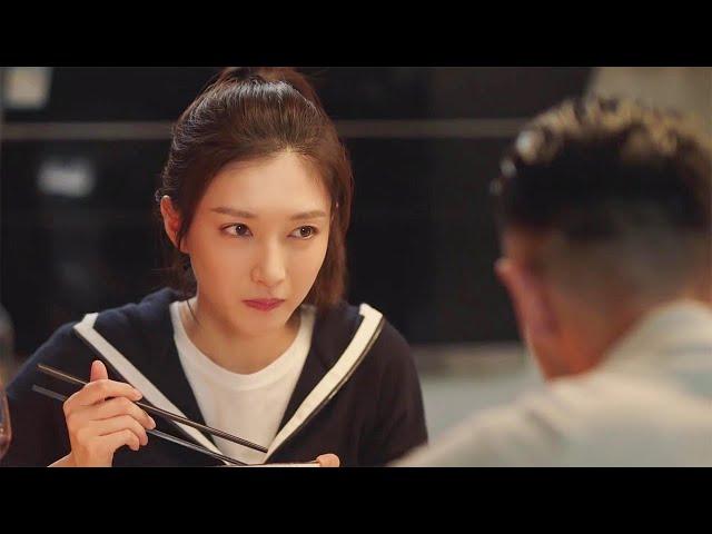 She was surprised when her boyfriend wanted to KEEP her with money...| Chinese Drama