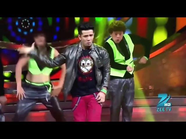 DID Lillmasters USA Finale.  Performed by Mudassar khan & Sharpshooterz crew