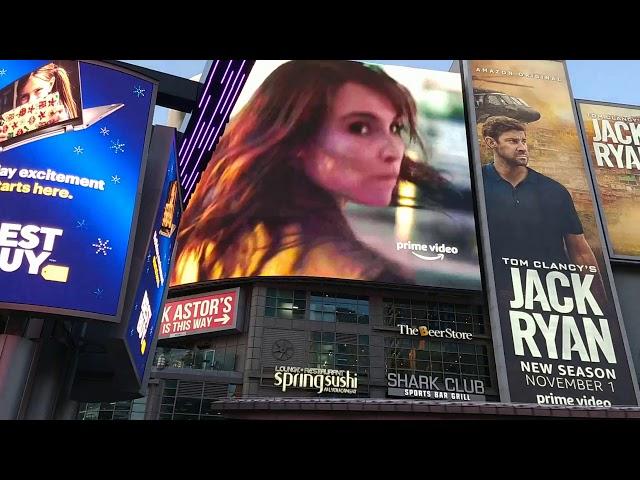 A Quick View of Dundas Square