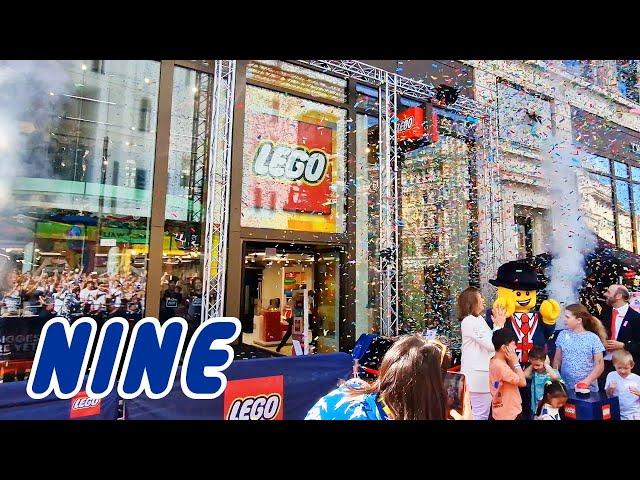 World's biggest LEGO Store - Leicester Square London