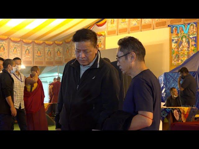 Sikyong Penpa Tsering arrives in Bodhgaya, Bihar, India.