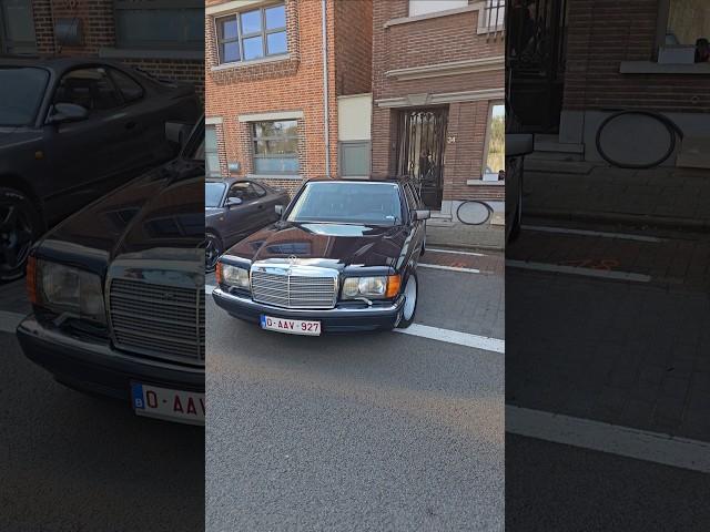 Classic Mercedes 560 SEL The Ultimate Luxury Sedan of the 80s 