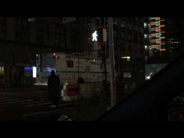 RARE CATCH OF THE NYPD MOBILE COMMAND CENTER PATROL BOROUGH BRONX UNIT DEPLOYING IN MANHATTAN.