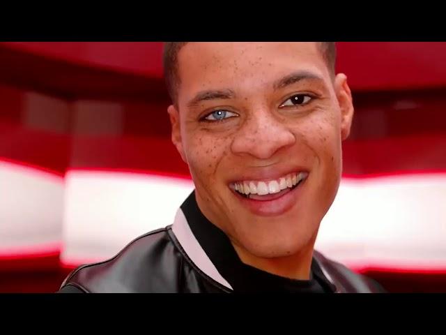 Colgate: Max White - Smile On! Overview