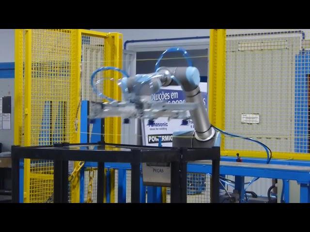 Célula Robotizada de Soldagem Powermig Panasonic -  Robô Power Handling