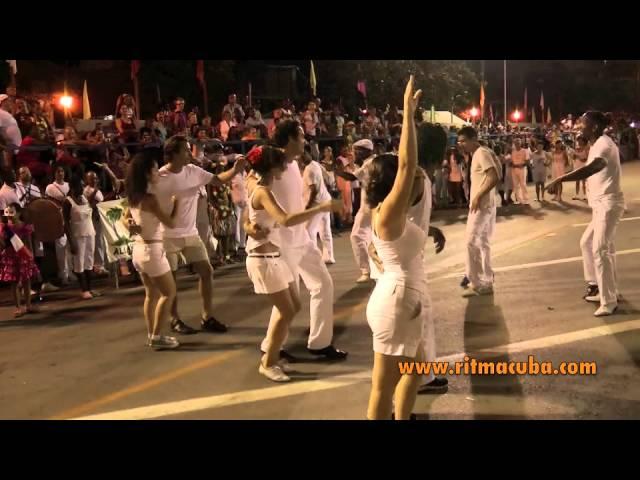 Défilé Ritmacuba & rueda de casino du carnaval de Santiago de Cuba 2011