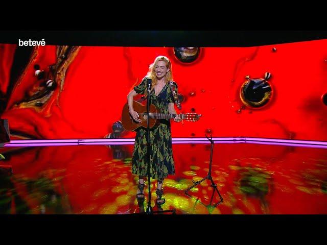 Tori Sparks - "Penny on a Rail" (Live on Betevé)