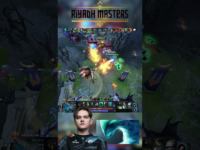 Yatoro's Perfect Timing: Morphling's Game-Winning Moment | Riyadh Masters #shorts