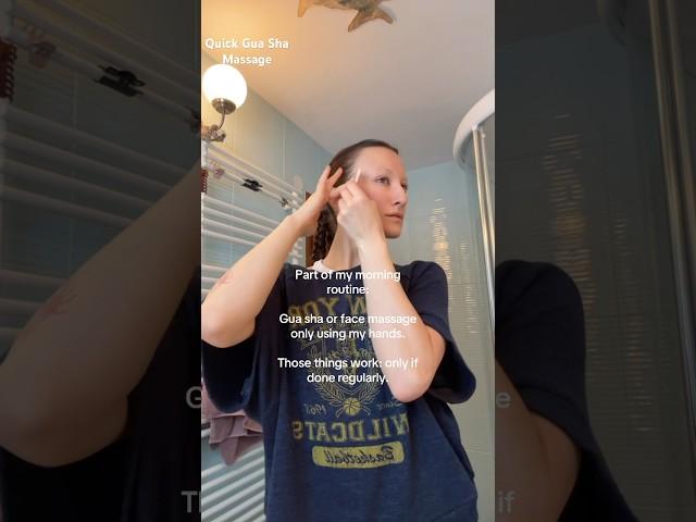 Gua Sha Massage als Teil meiner Morgenroutine ‍↔️