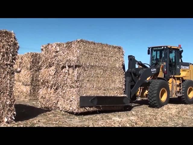 Dymax Inc Hay Squeeze Attachment for Wheel Loaders