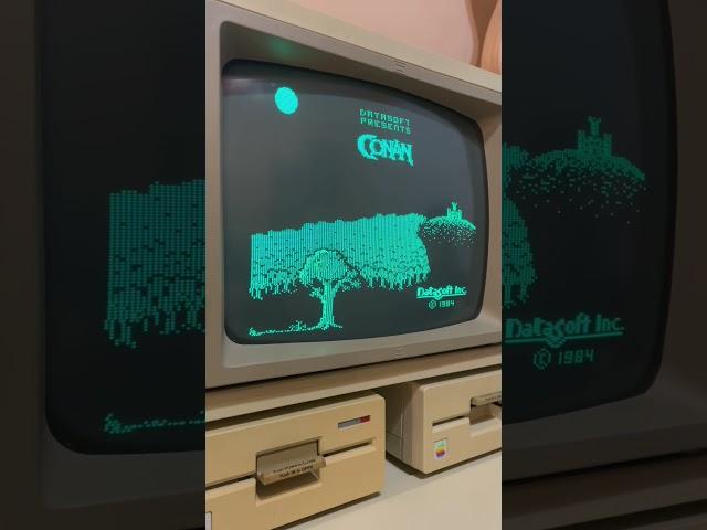 Retro Computer ASMR: Conan Hall of Volta on the apple //e #80s #retrocomputing #retrogaming #asmr