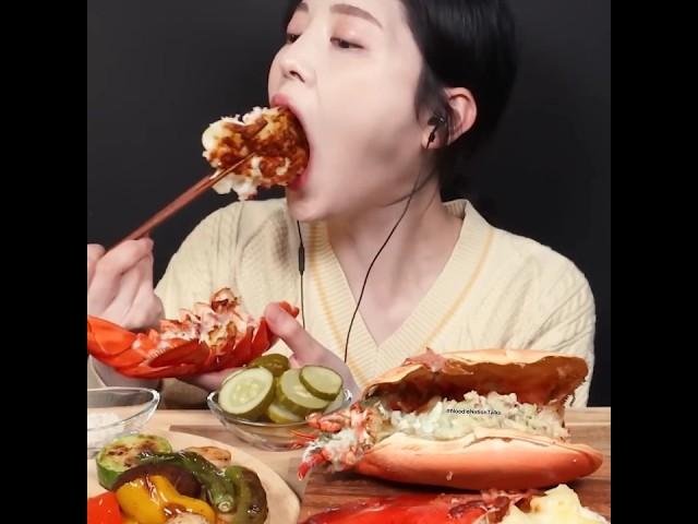 ONE BIG BITES  #asmr #mukbang #koreanfood #bigbitesmukbang #bigbites #satisfying  @EatwithBoki