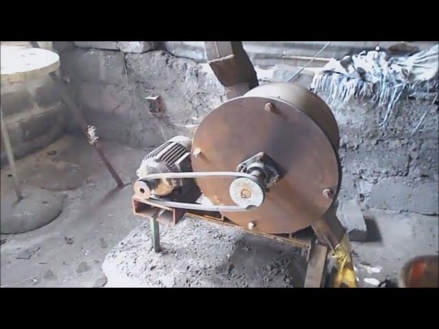 Homemade hammer mill/Low-cost hammer mill/Hammer mill/Crusher mill /homemade crusher mill.