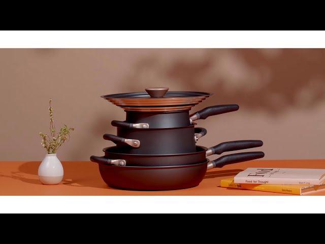 For every magic moment in the kitchen | Meyer Accent Series