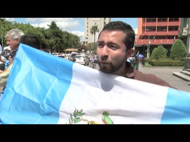 Resignation of Guatemalan President Otto Perez Molina Met with Celebrations