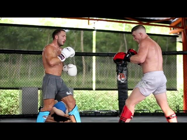 Technical Kickboxing Sparring