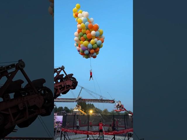 We Caught Helium Balloons with a Trampoline!