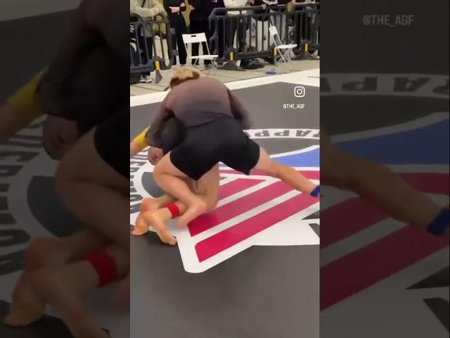 AGF when a takedown is initiated the athlete that ends up on top earns ️