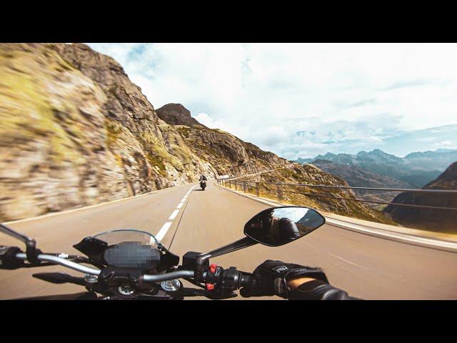 Motorbiking in Swiss Alps - Sustenpass [4K, Monster 821, QD Exhaust Sound]