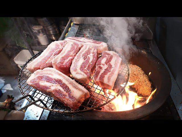 BEST! Korean BBQ Samgyeopsal(Grilled Pork Belly) - Korean street food