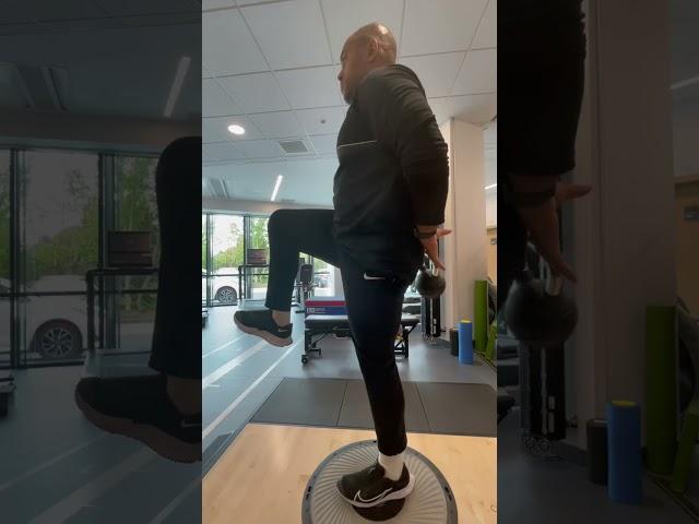 ACL Rehab Advanced Balancing