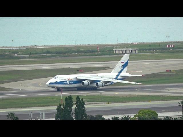 Antonov 124 landing at Nice Côte d'Azur Airport !