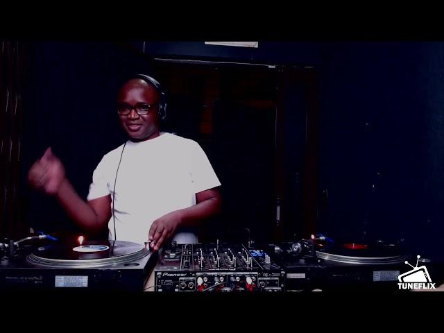 Dupleix & SoulM Live @YDE for the 1st TuneFlix Vinyl Session
