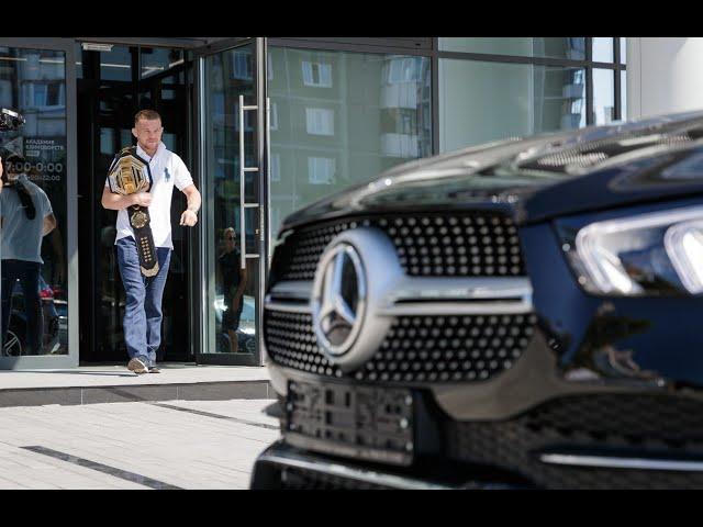 Газуй, братан, газуй! | Петру Яну подарили Mercedes за победу на UFC 251 | Важные слова от Петра Яна