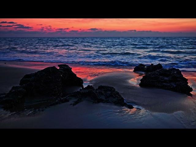 Red Sky Post-Sunset Glow on the Beach with Ocean Waves, Relaxing White Noise ASMR, 3 Hours in 4K UHD