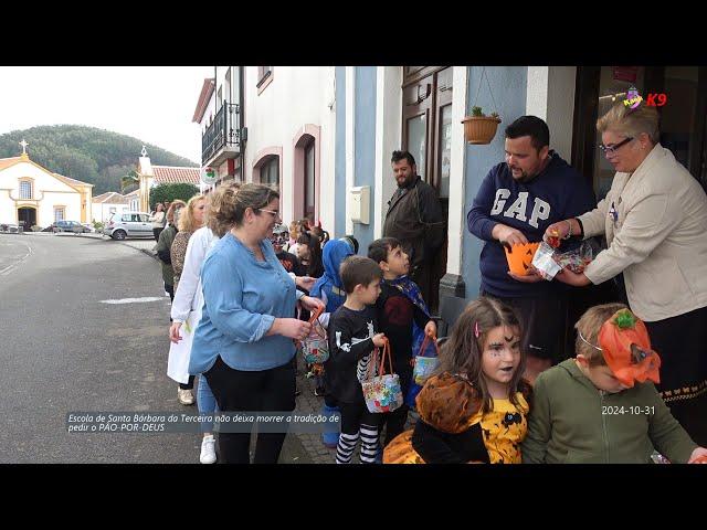 "Pão Por Deus"Uma tradição muito antiga que a Escola  Stª Bárbara-Terceira,quer manter (2024-10-31)