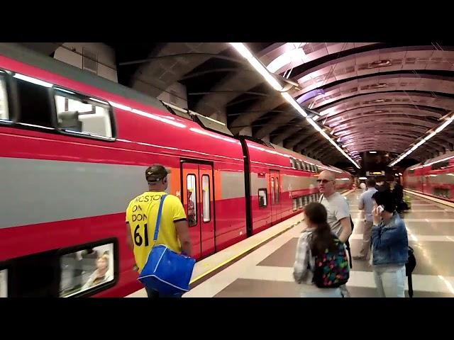 Aeroexpress Moscow Vnukovo Airport (RU) to Moscow (RU) Travelling on a double decker train!