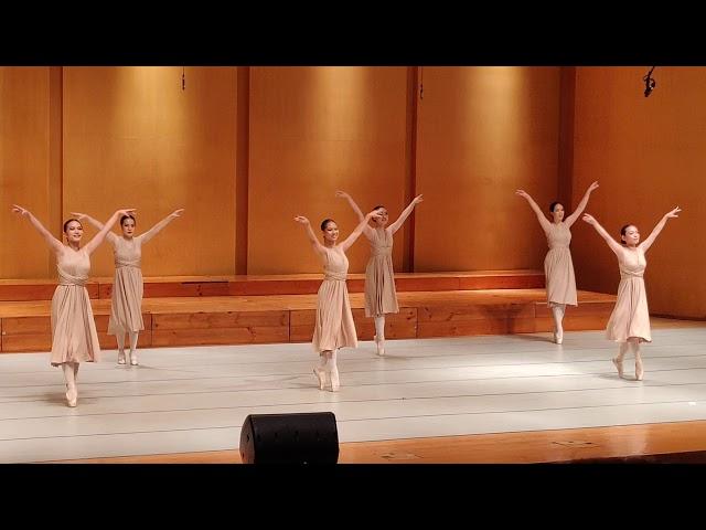 Ballet @Dance scholaris