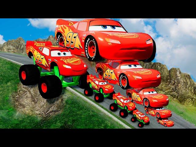 TRANSPORTING PIXAR CARS & FRUITS WITH COLORED & JOHN DEERE vs CLAAS vs TRACTORS - BeamNG.drive