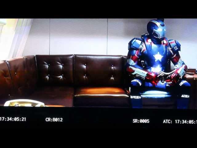 Iron Man 3 - Deleted Scenes: Hey is that Thor?